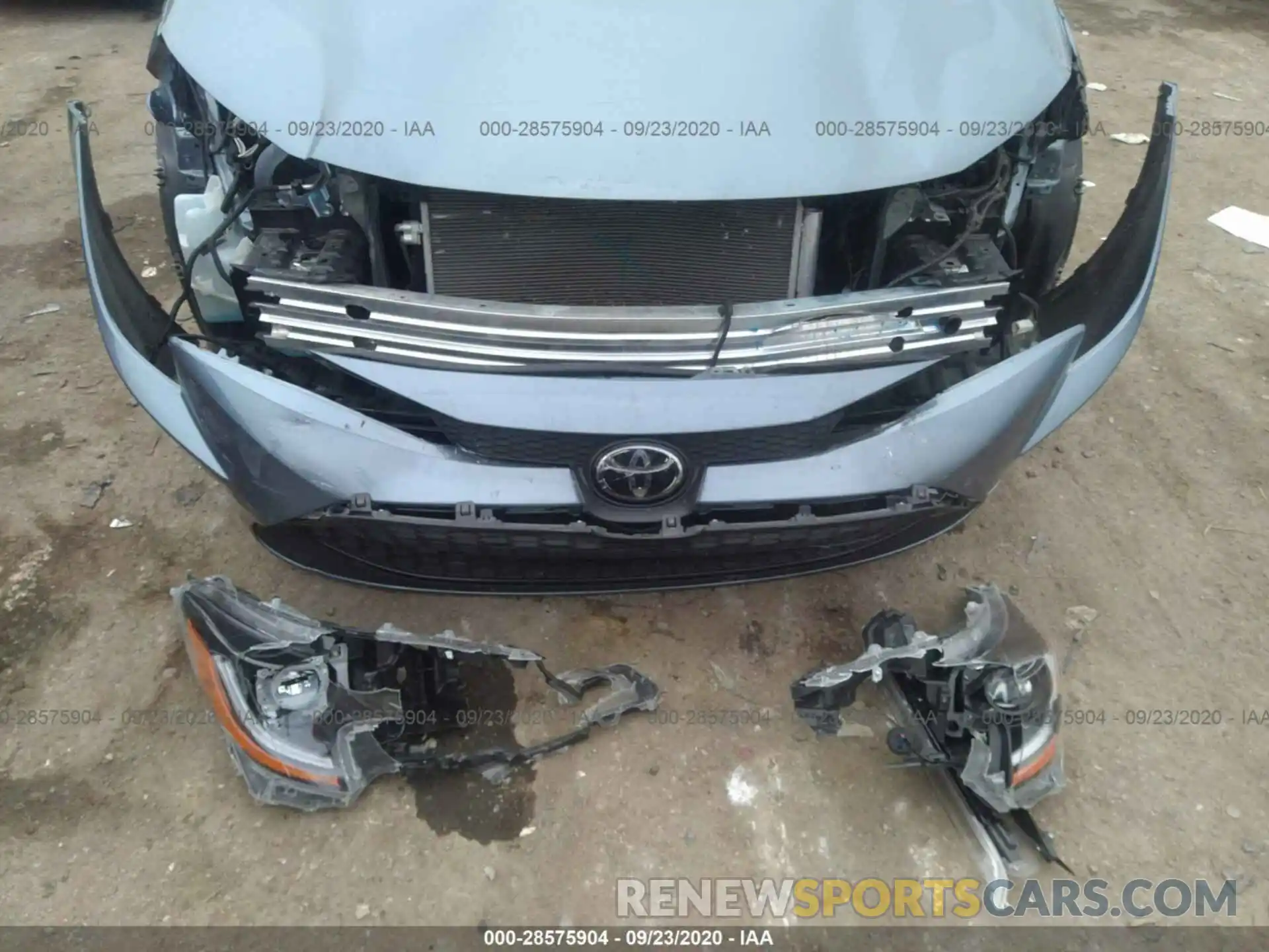 12 Photograph of a damaged car JTDEPRAE5LJ050407 TOYOTA COROLLA 2020