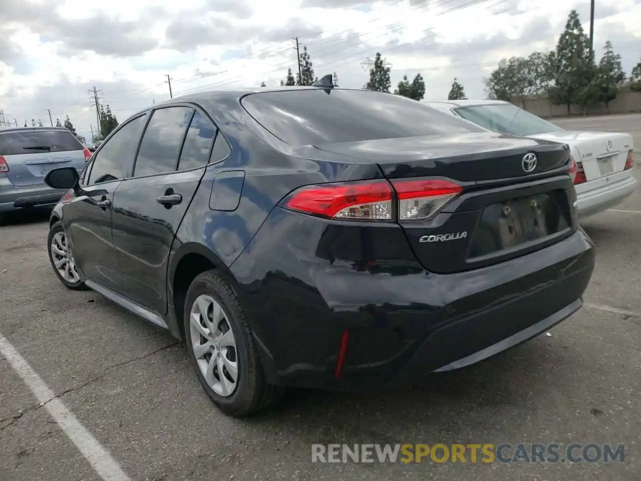 3 Photograph of a damaged car JTDEPRAE5LJ051136 TOYOTA COROLLA 2020