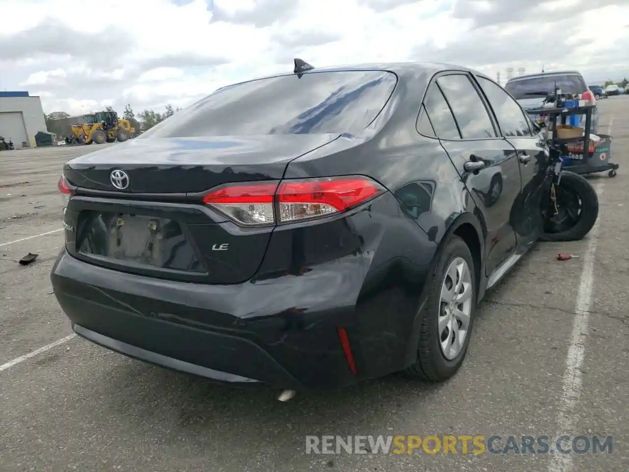 4 Photograph of a damaged car JTDEPRAE5LJ051136 TOYOTA COROLLA 2020