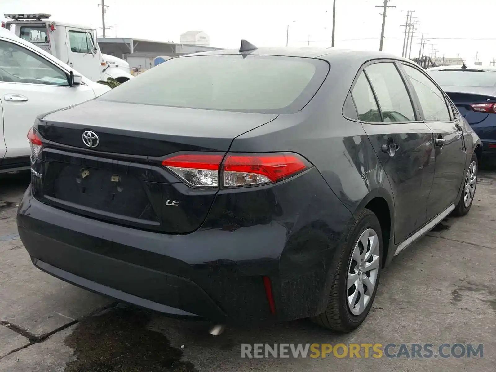 4 Photograph of a damaged car JTDEPRAE5LJ051296 TOYOTA COROLLA 2020