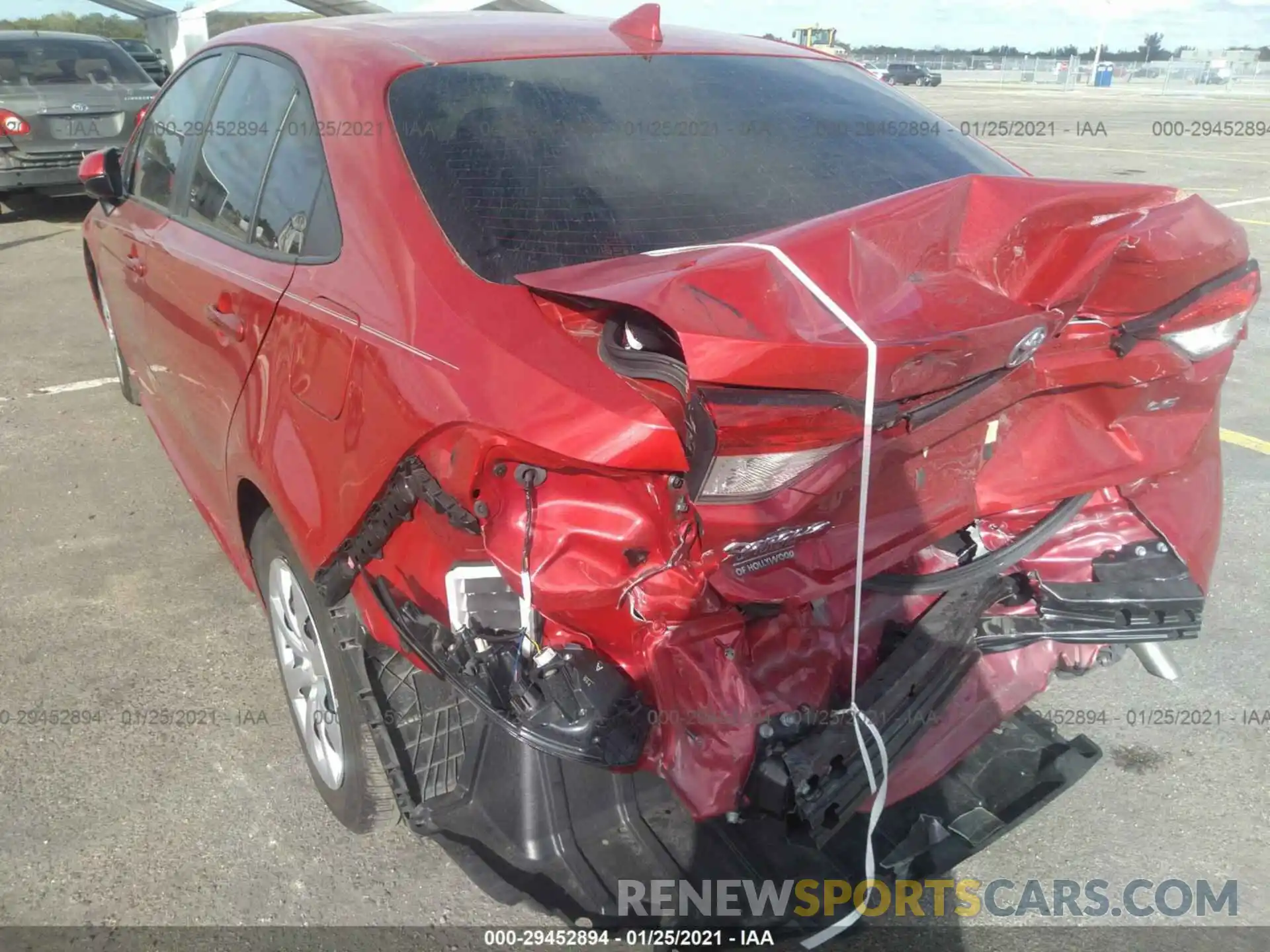 6 Photograph of a damaged car JTDEPRAE5LJ052528 TOYOTA COROLLA 2020