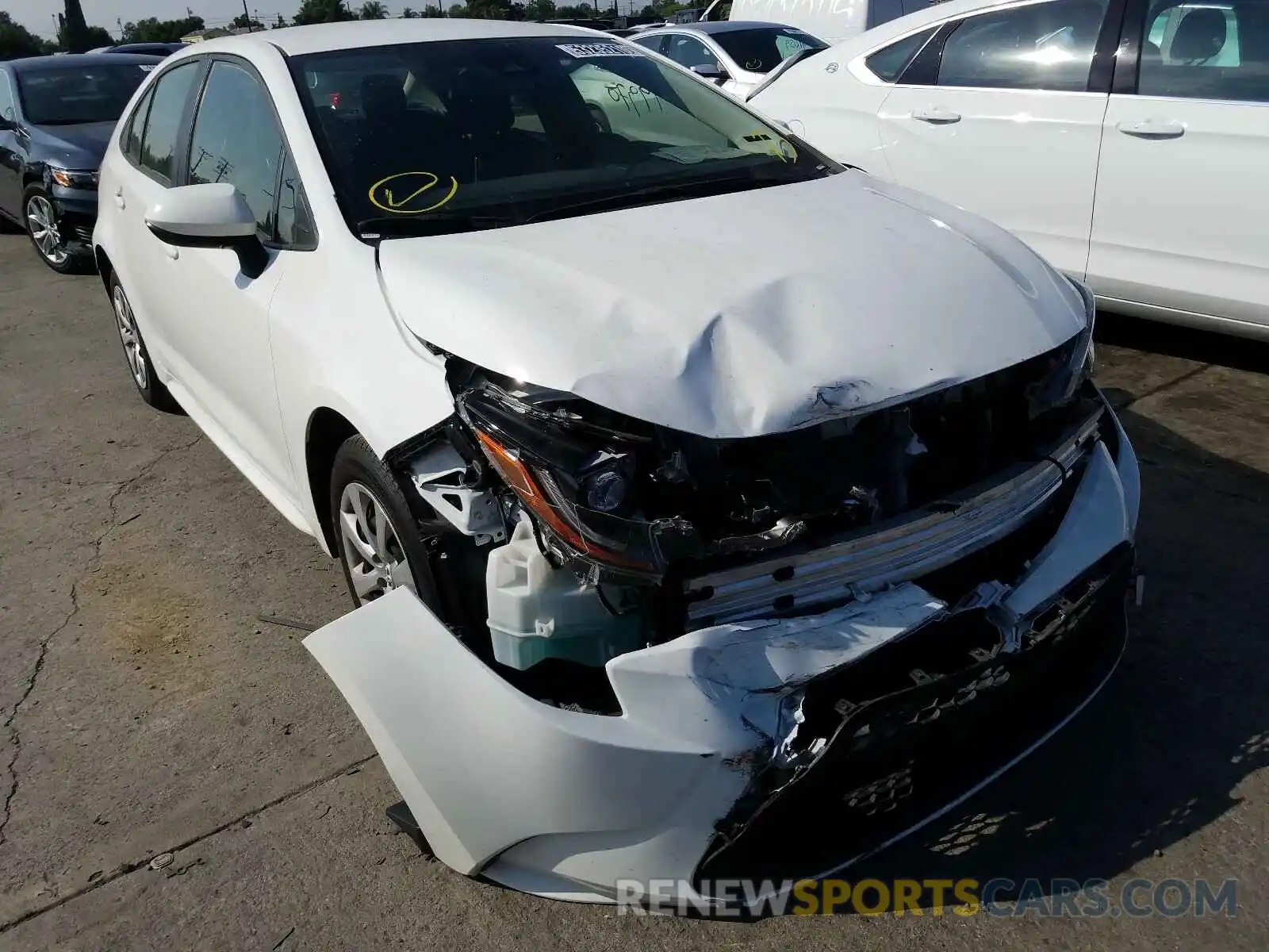 1 Photograph of a damaged car JTDEPRAE5LJ052755 TOYOTA COROLLA 2020