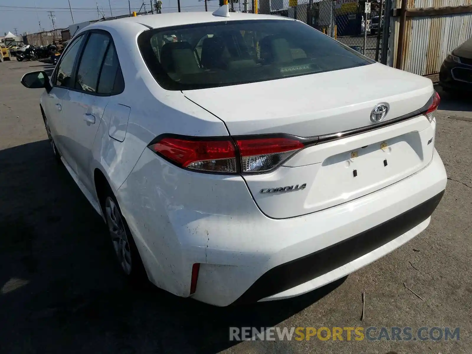 3 Photograph of a damaged car JTDEPRAE5LJ052755 TOYOTA COROLLA 2020