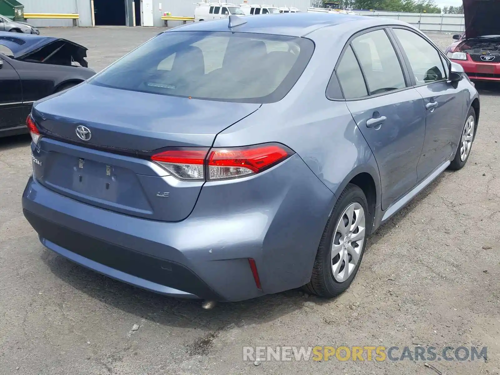 4 Photograph of a damaged car JTDEPRAE5LJ052822 TOYOTA COROLLA 2020