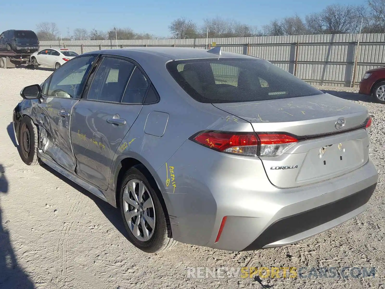 3 Photograph of a damaged car JTDEPRAE5LJ052948 TOYOTA COROLLA 2020