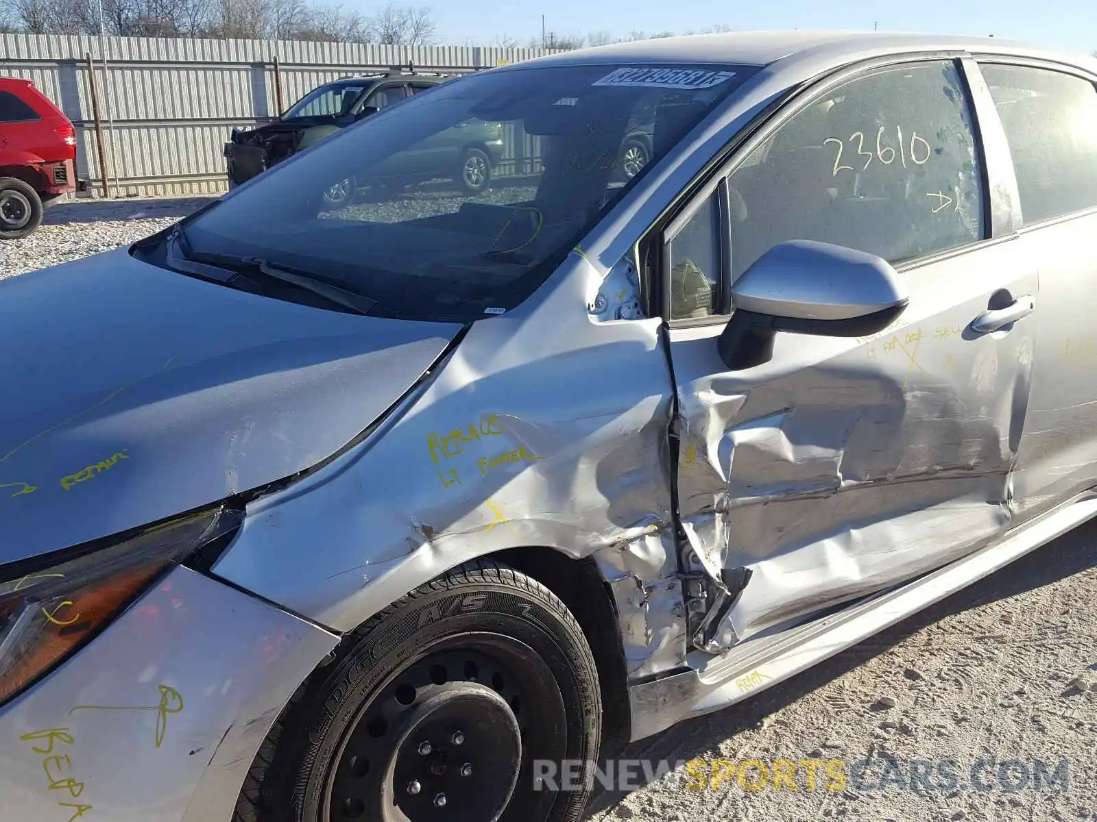 9 Photograph of a damaged car JTDEPRAE5LJ052948 TOYOTA COROLLA 2020