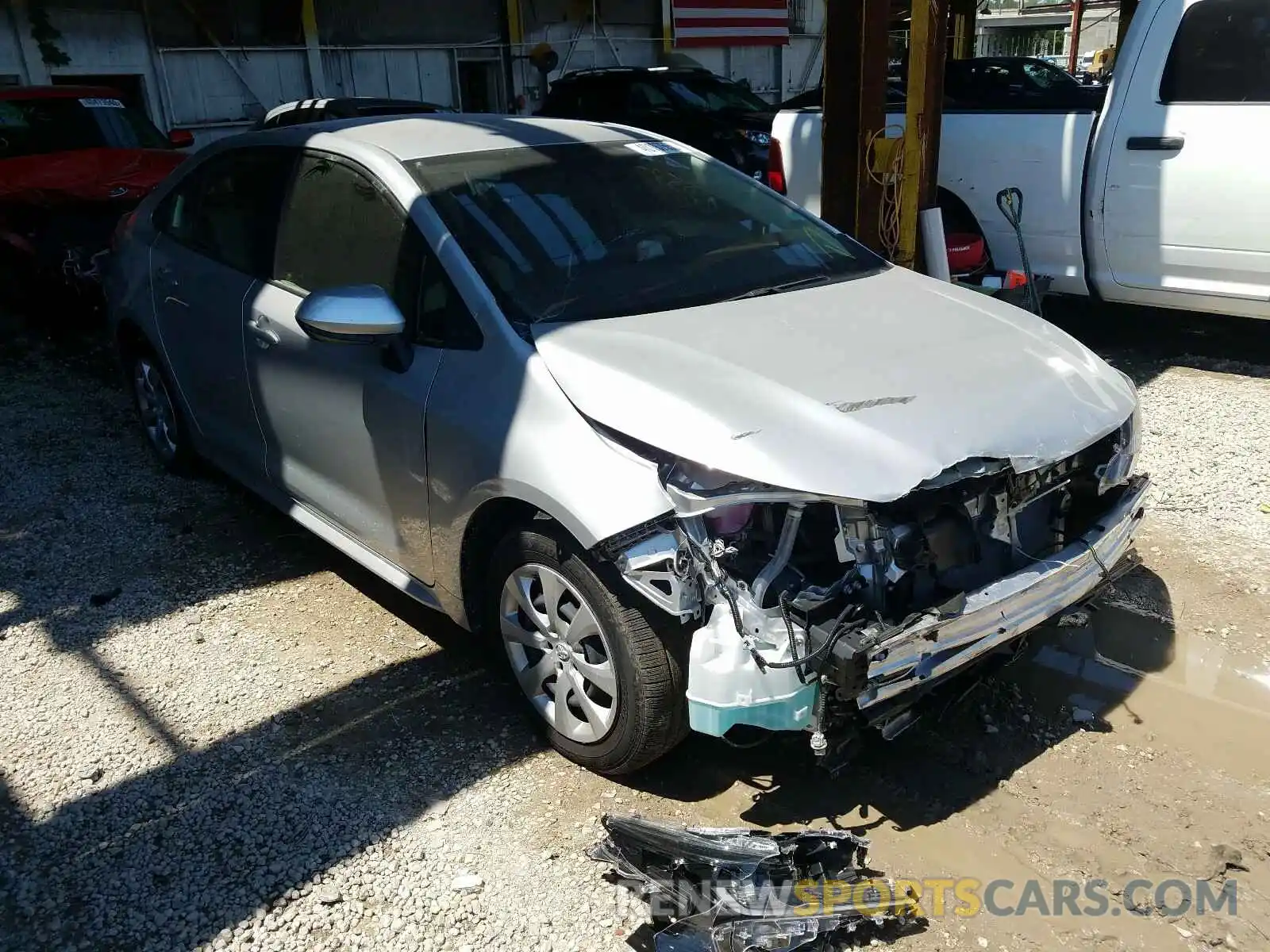 1 Photograph of a damaged car JTDEPRAE5LJ054814 TOYOTA COROLLA 2020