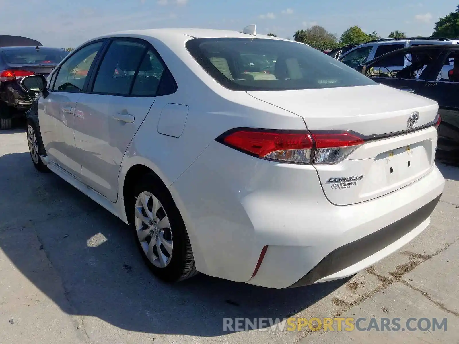 3 Photograph of a damaged car JTDEPRAE5LJ057356 TOYOTA COROLLA 2020