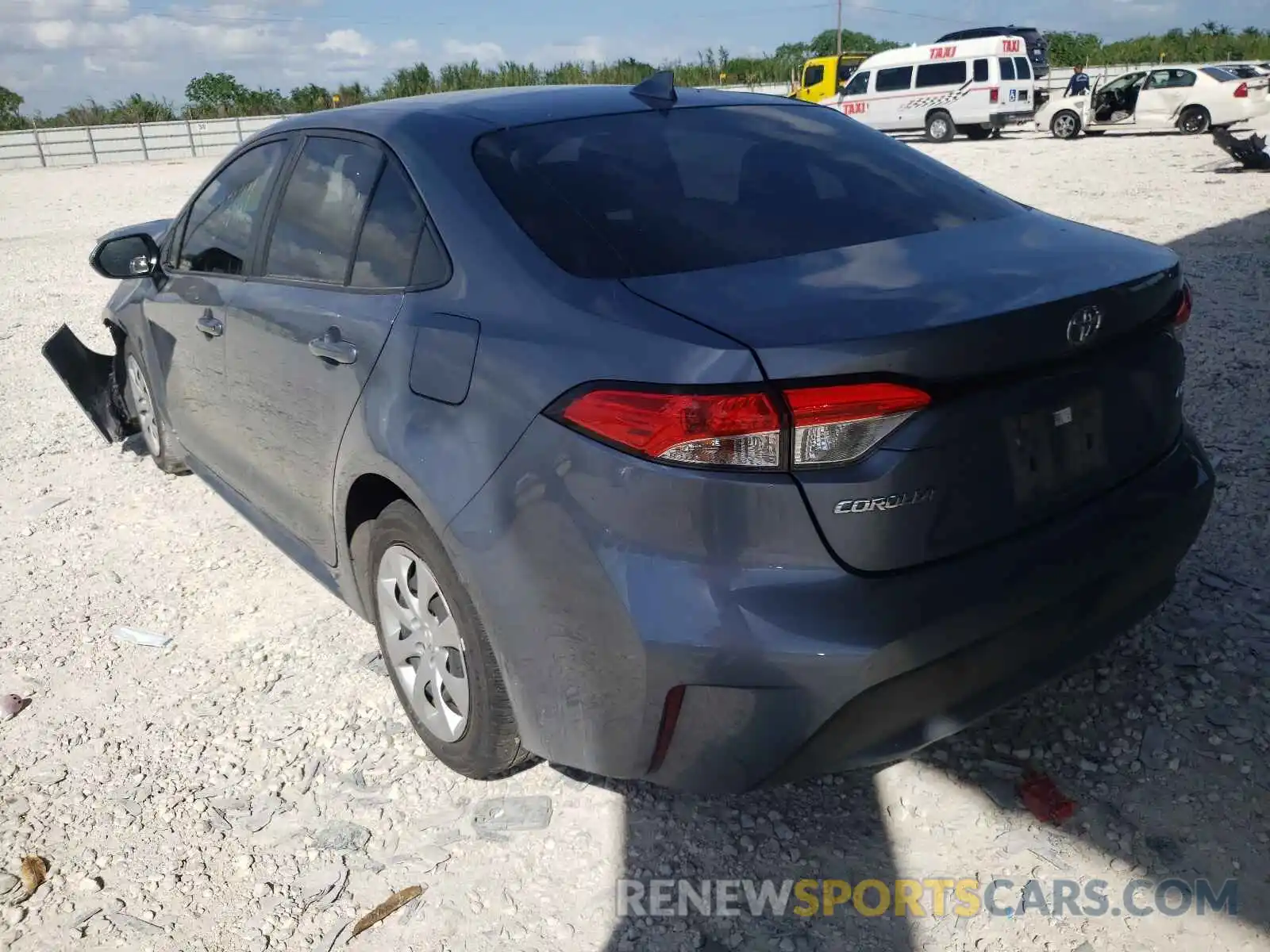 3 Photograph of a damaged car JTDEPRAE5LJ058281 TOYOTA COROLLA 2020