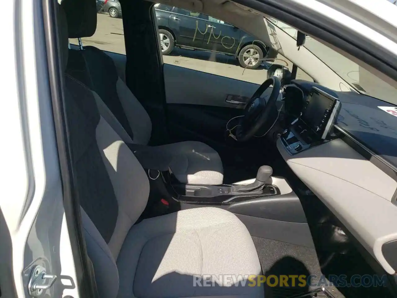 5 Photograph of a damaged car JTDEPRAE5LJ058913 TOYOTA COROLLA 2020