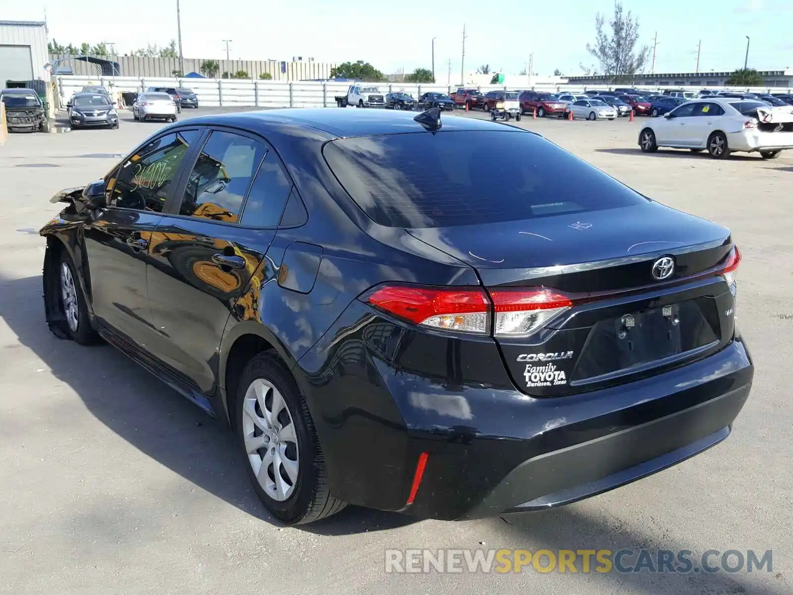 3 Photograph of a damaged car JTDEPRAE5LJ060404 TOYOTA COROLLA 2020