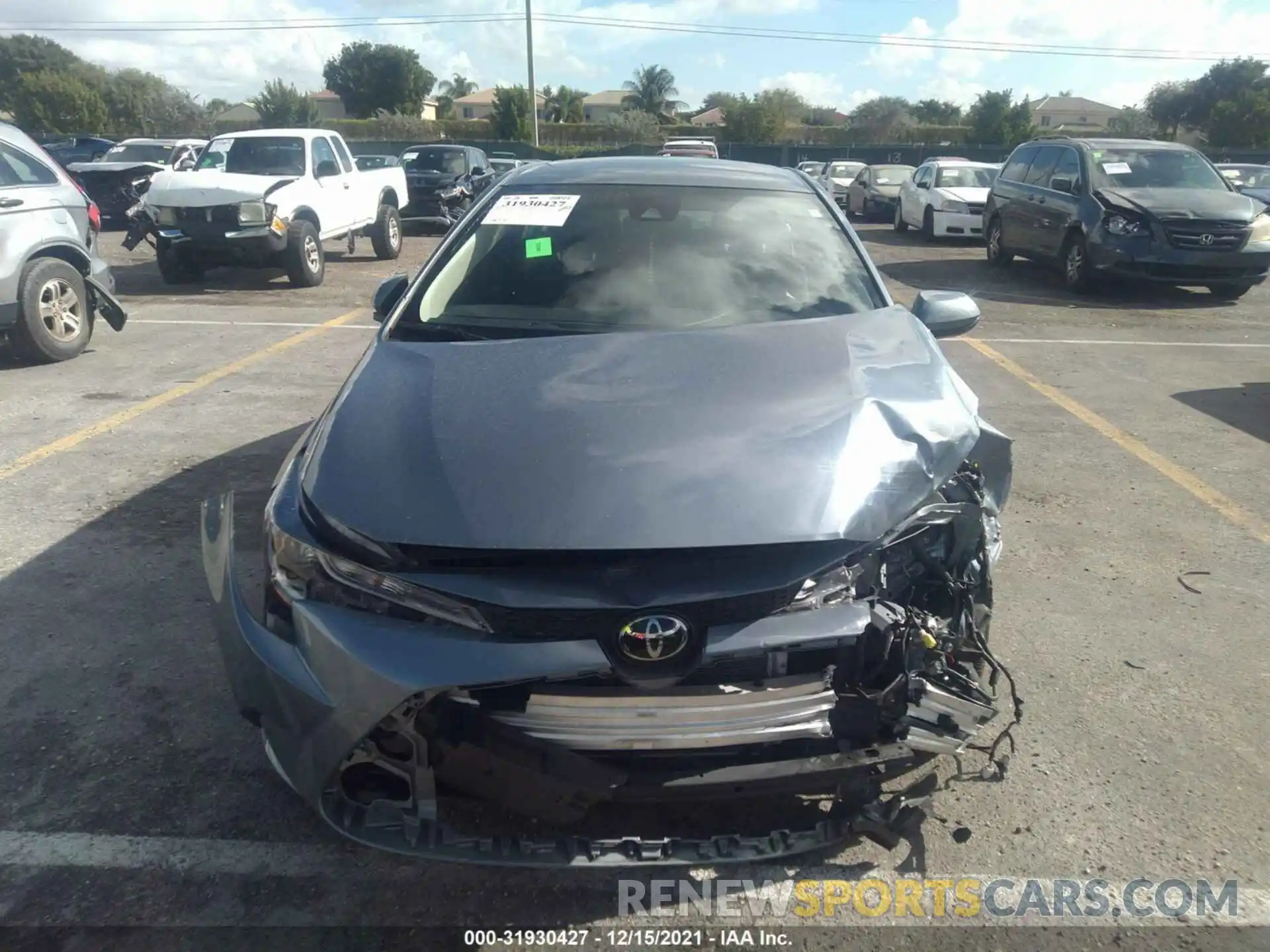 6 Photograph of a damaged car JTDEPRAE5LJ061066 TOYOTA COROLLA 2020