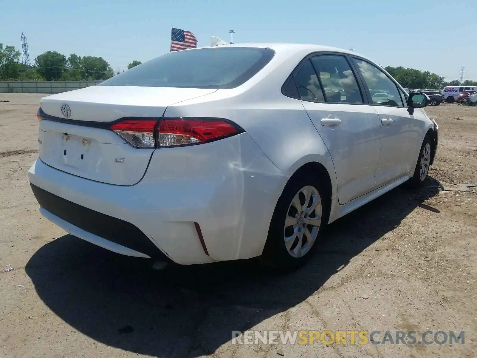 4 Photograph of a damaged car JTDEPRAE5LJ061584 TOYOTA COROLLA 2020