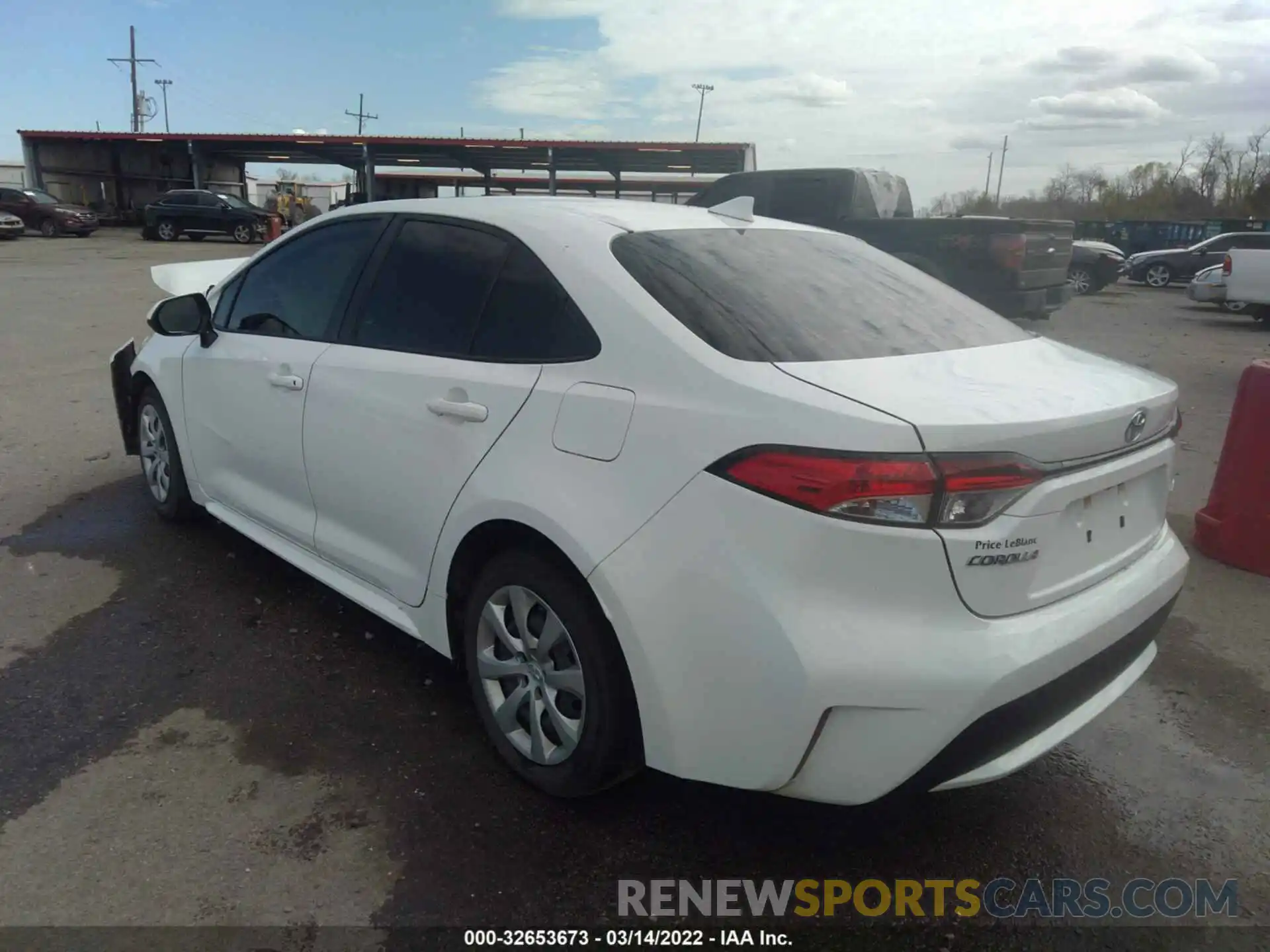 3 Photograph of a damaged car JTDEPRAE5LJ061746 TOYOTA COROLLA 2020