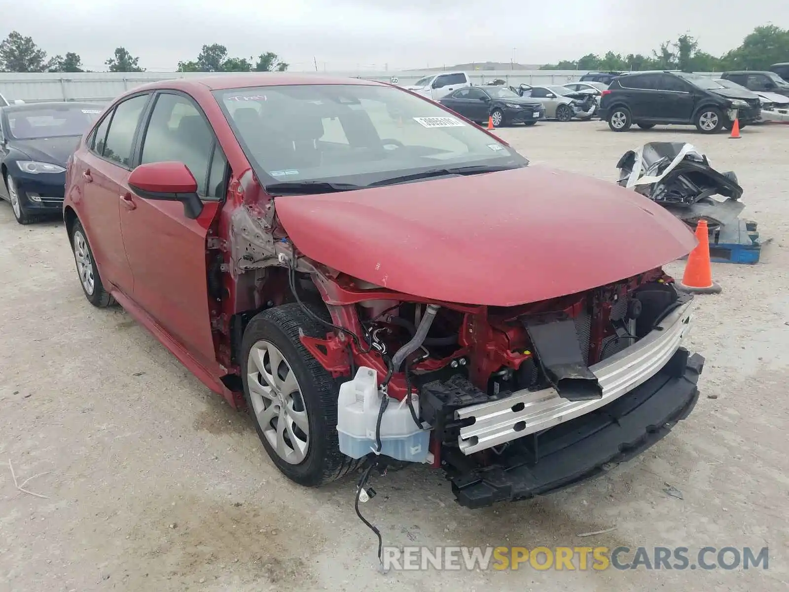 1 Photograph of a damaged car JTDEPRAE5LJ063013 TOYOTA COROLLA 2020