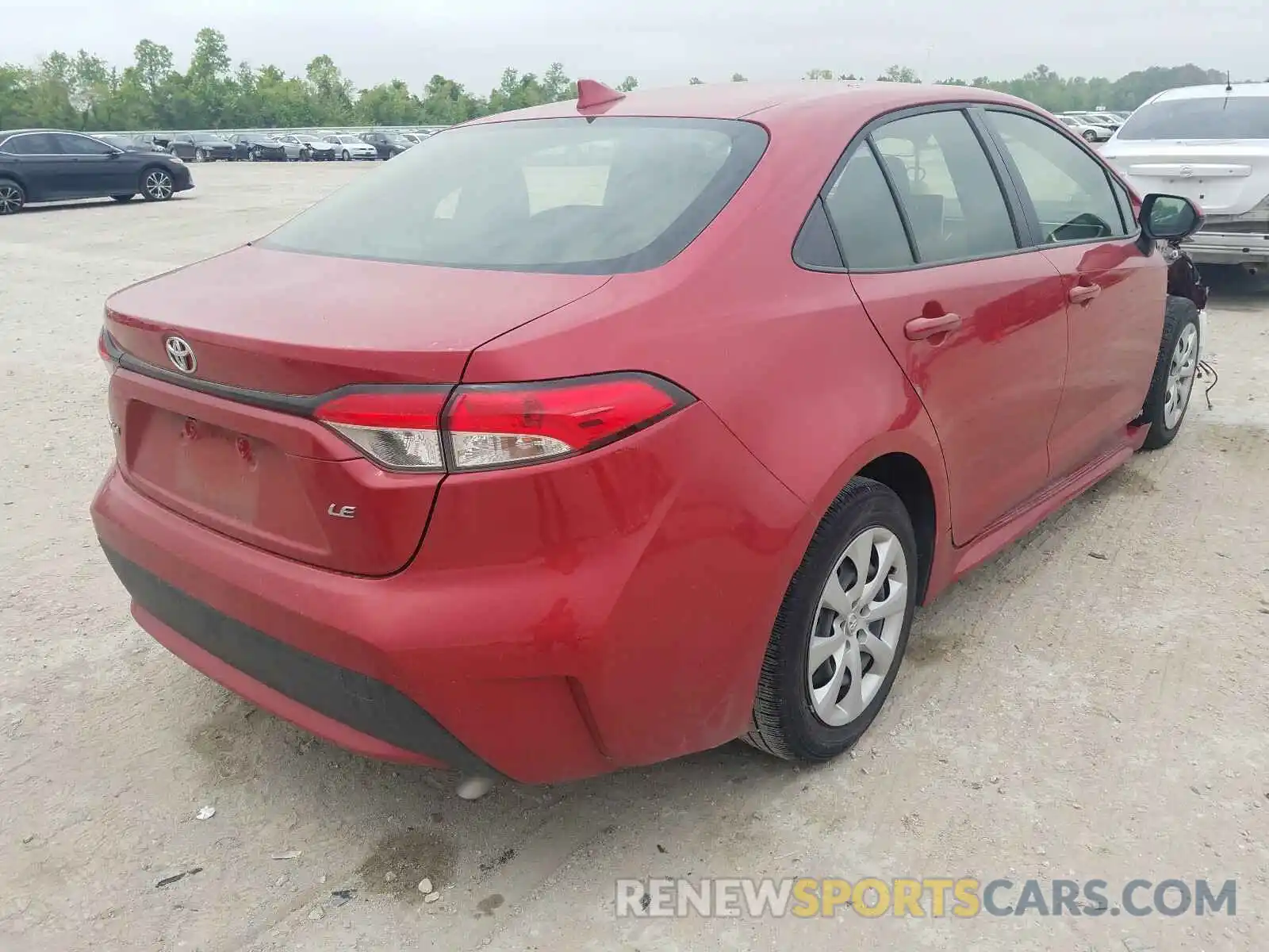 4 Photograph of a damaged car JTDEPRAE5LJ063013 TOYOTA COROLLA 2020