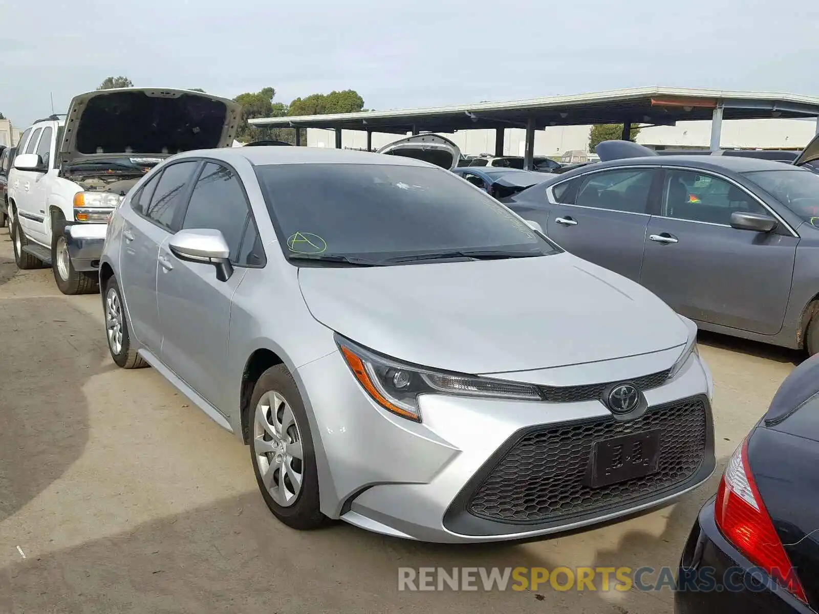 1 Photograph of a damaged car JTDEPRAE5LJ063058 TOYOTA COROLLA 2020