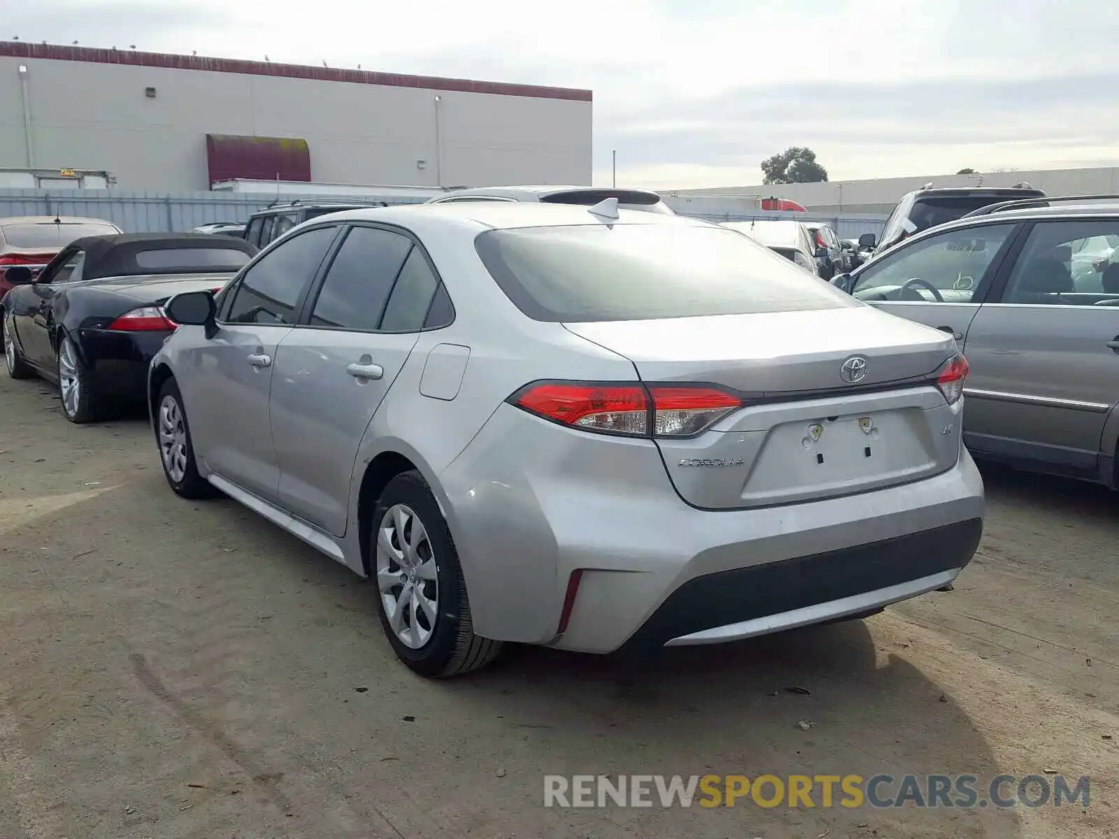 3 Photograph of a damaged car JTDEPRAE5LJ063058 TOYOTA COROLLA 2020