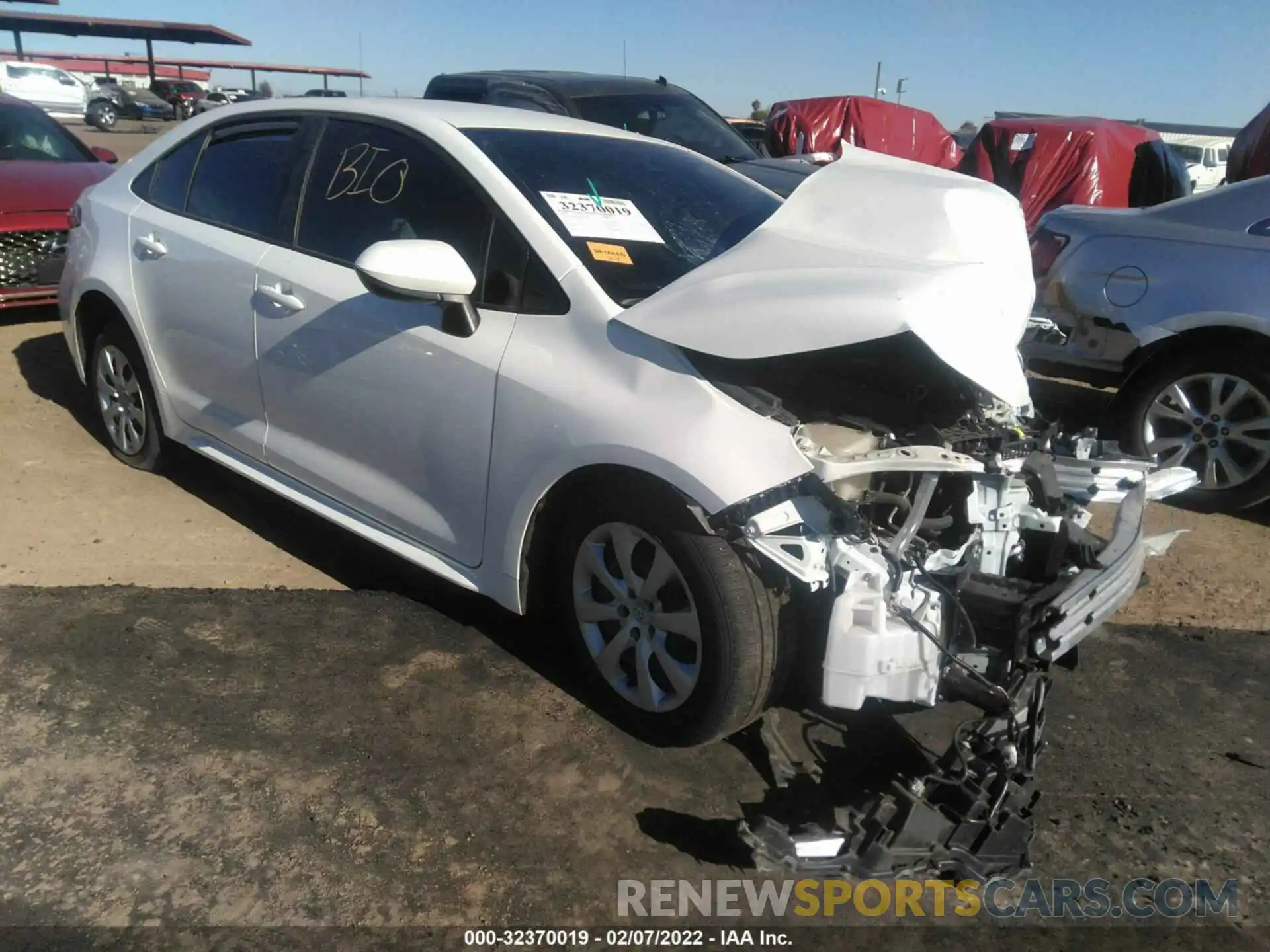 1 Photograph of a damaged car JTDEPRAE5LJ063108 TOYOTA COROLLA 2020