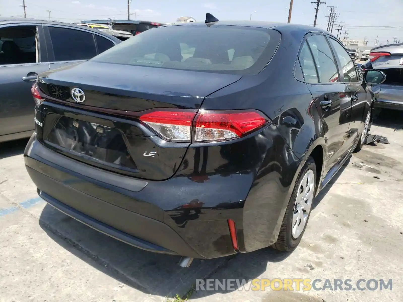 4 Photograph of a damaged car JTDEPRAE5LJ063528 TOYOTA COROLLA 2020