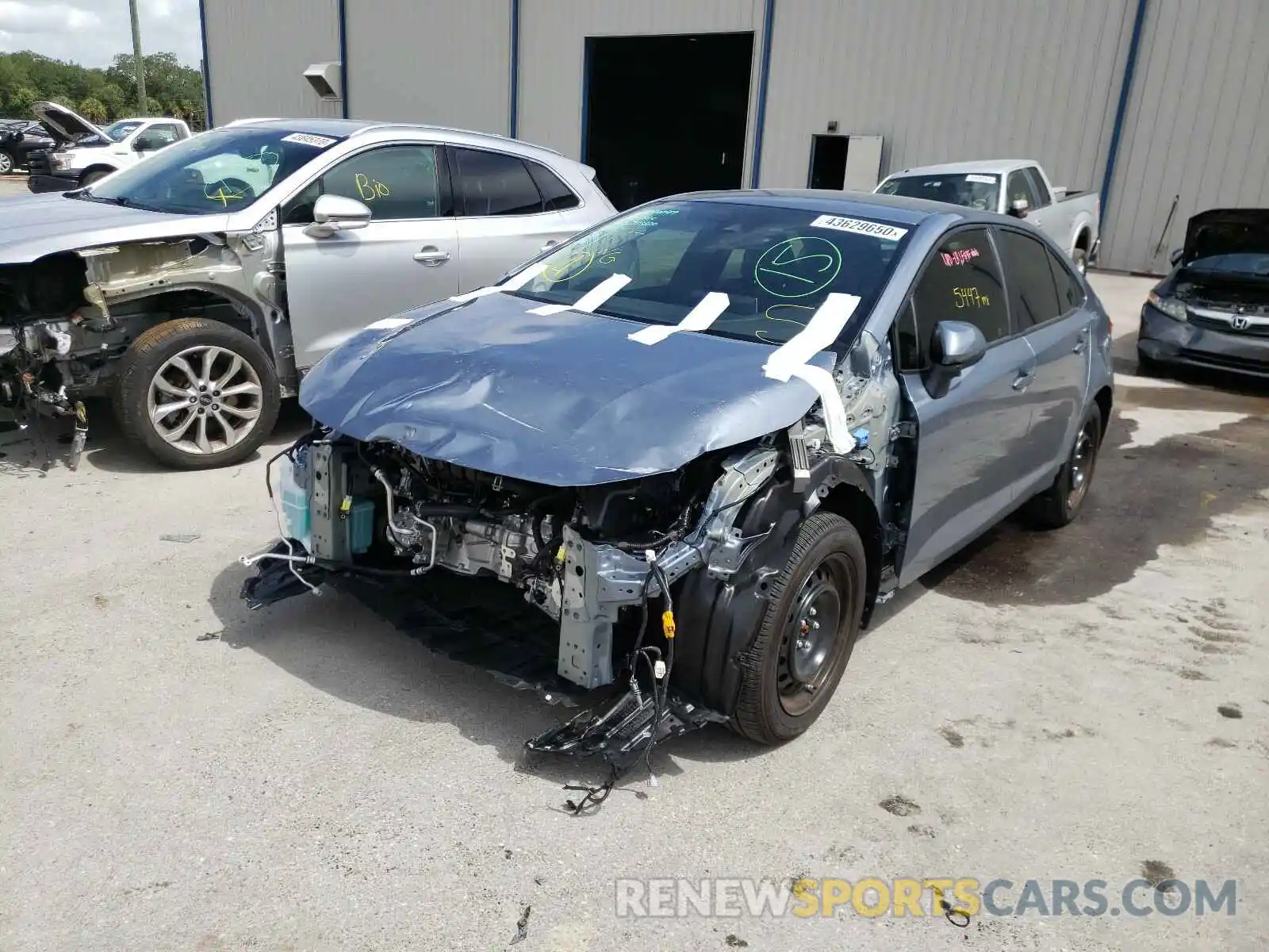 2 Photograph of a damaged car JTDEPRAE5LJ065537 TOYOTA COROLLA 2020