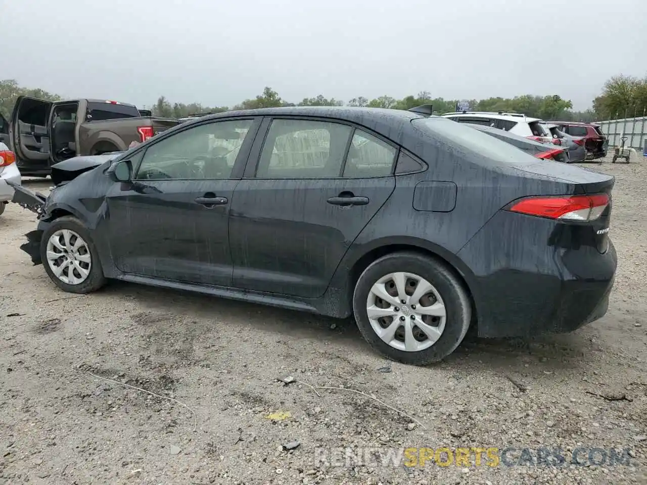 2 Photograph of a damaged car JTDEPRAE5LJ066736 TOYOTA COROLLA 2020