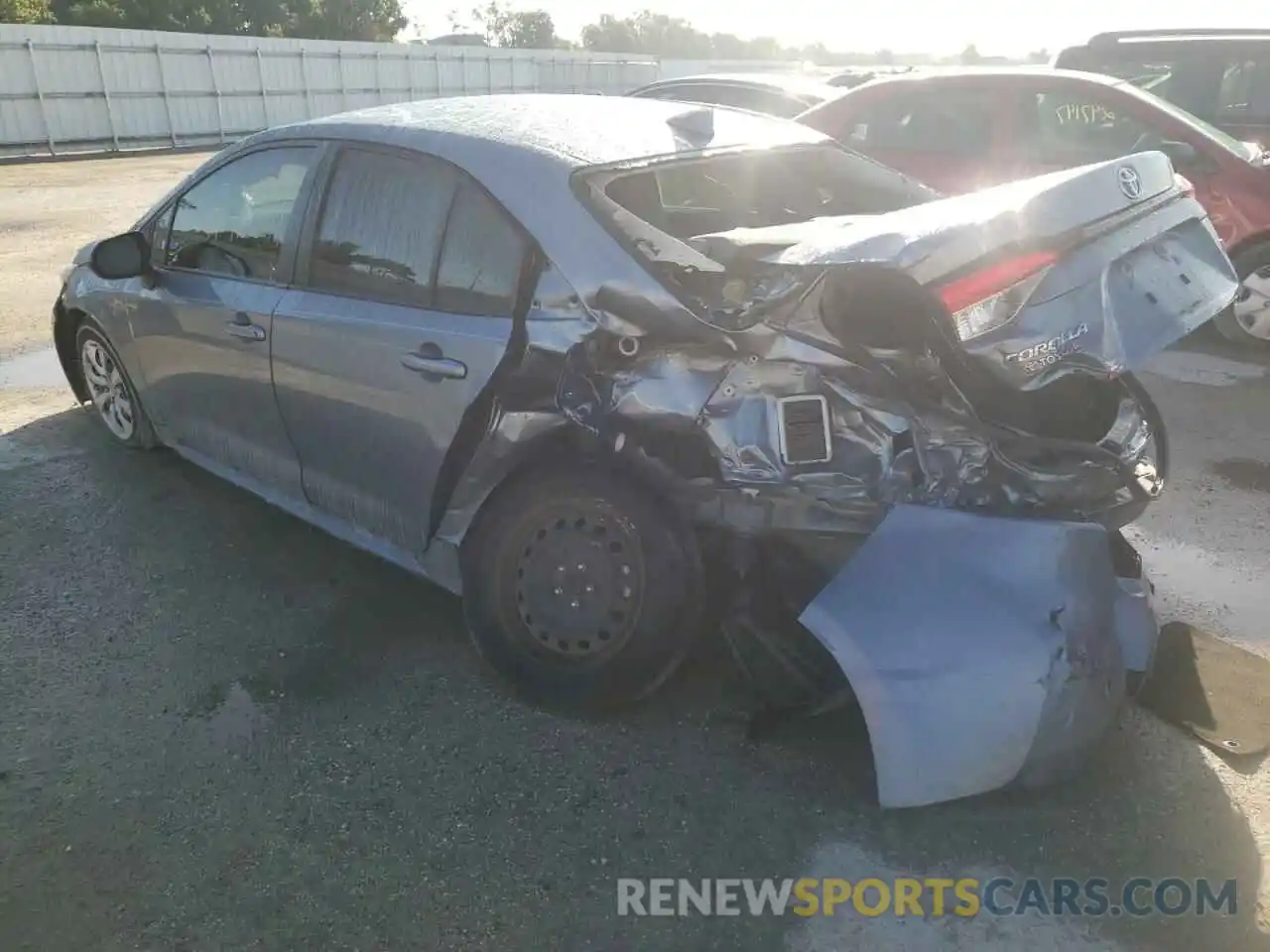 3 Photograph of a damaged car JTDEPRAE5LJ067188 TOYOTA COROLLA 2020