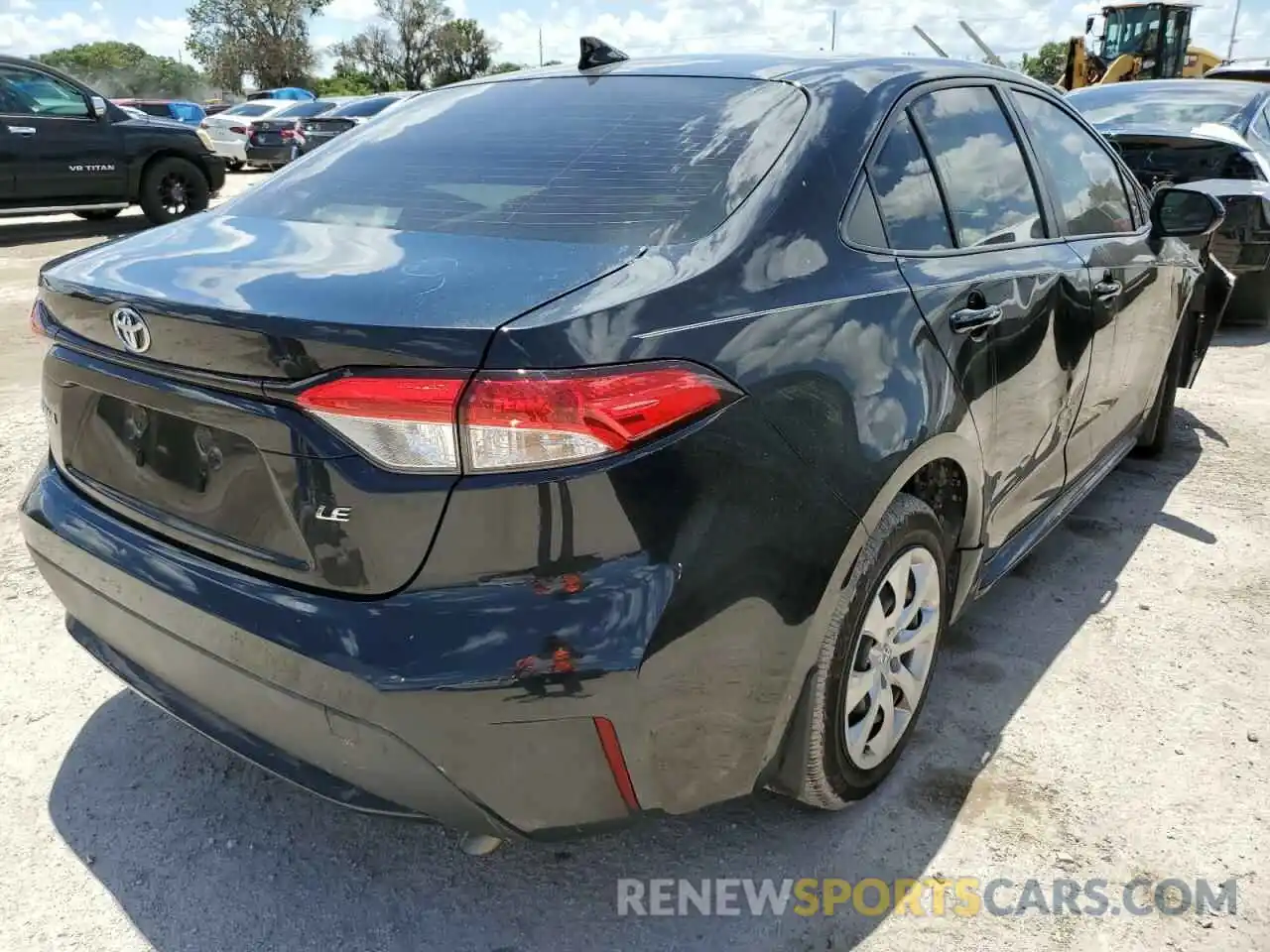 4 Photograph of a damaged car JTDEPRAE5LJ067207 TOYOTA COROLLA 2020