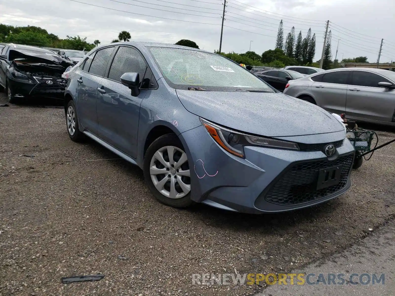 1 Photograph of a damaged car JTDEPRAE5LJ067658 TOYOTA COROLLA 2020