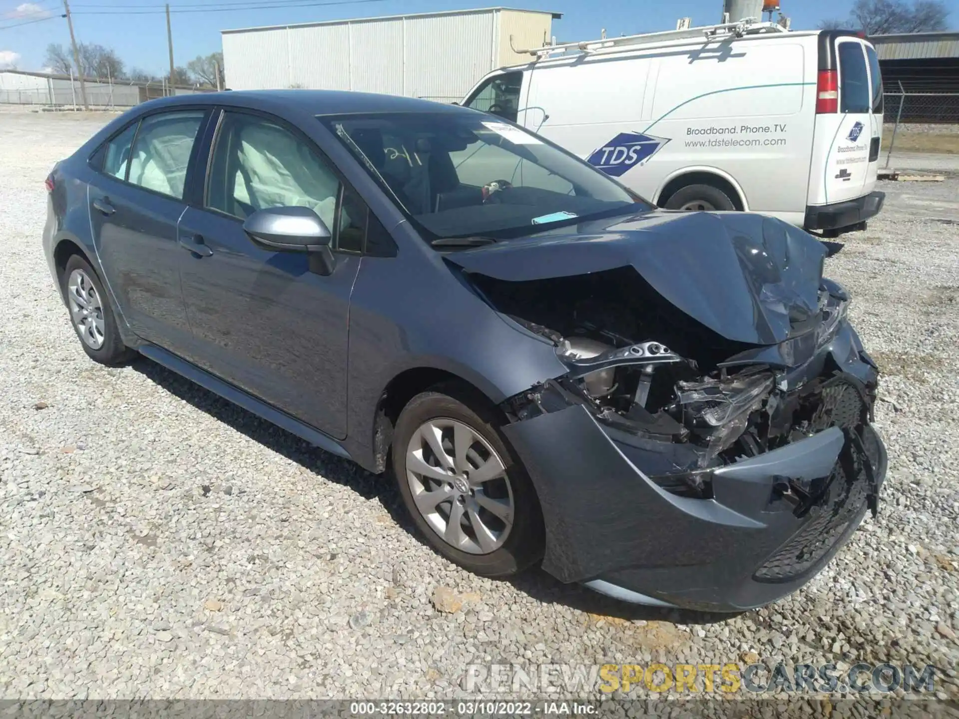 1 Photograph of a damaged car JTDEPRAE5LJ069541 TOYOTA COROLLA 2020