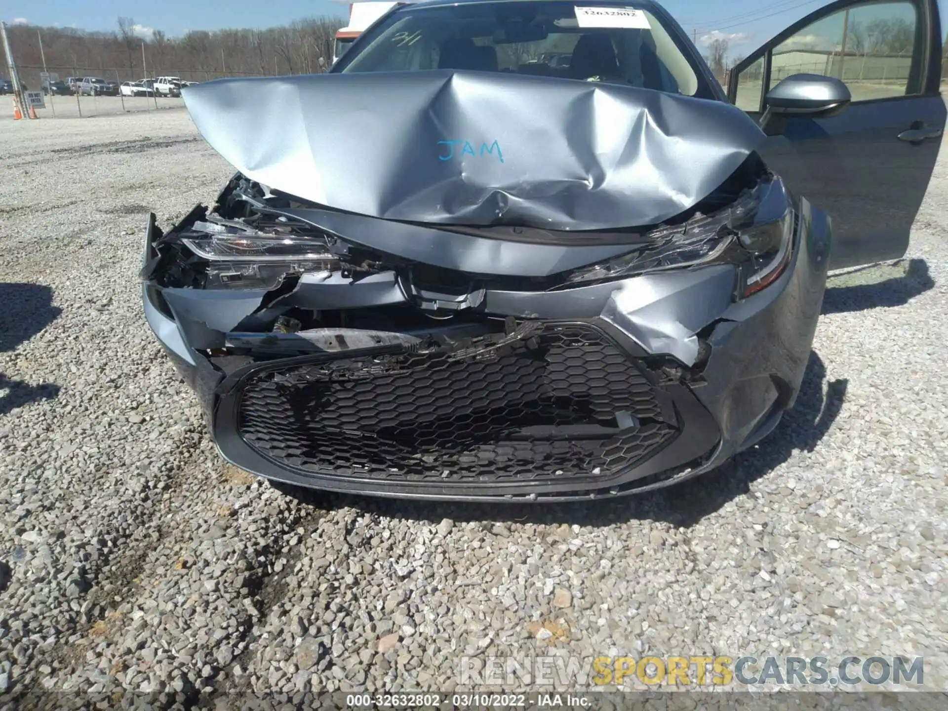 6 Photograph of a damaged car JTDEPRAE5LJ069541 TOYOTA COROLLA 2020