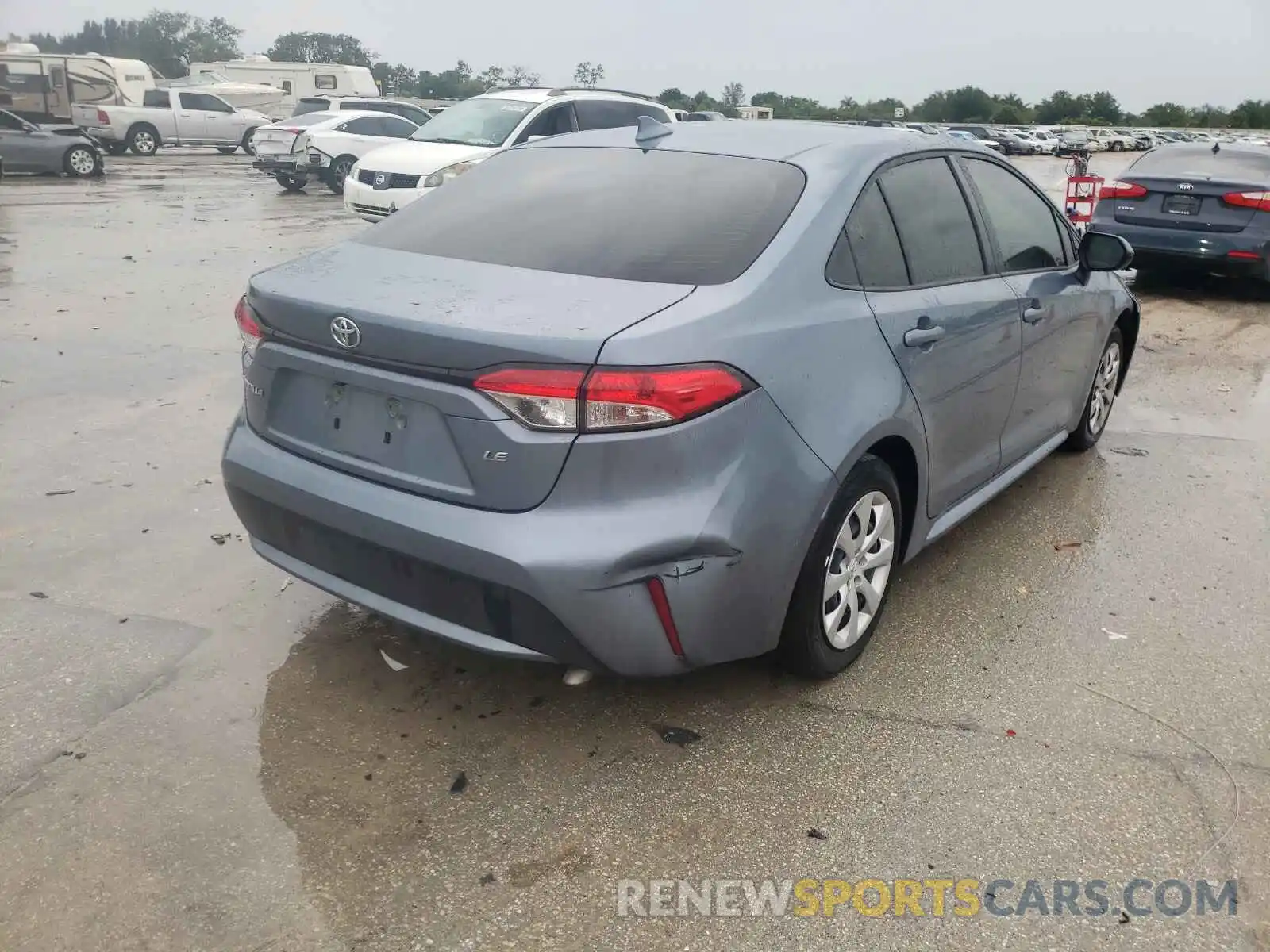 4 Photograph of a damaged car JTDEPRAE5LJ070706 TOYOTA COROLLA 2020