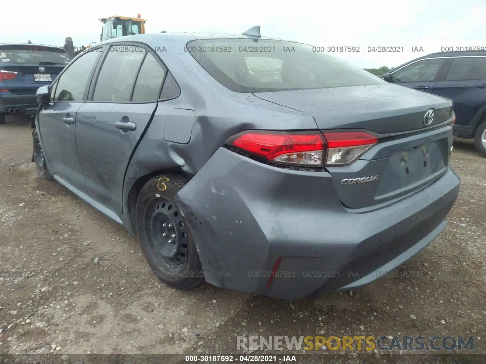 3 Photograph of a damaged car JTDEPRAE5LJ071287 TOYOTA COROLLA 2020