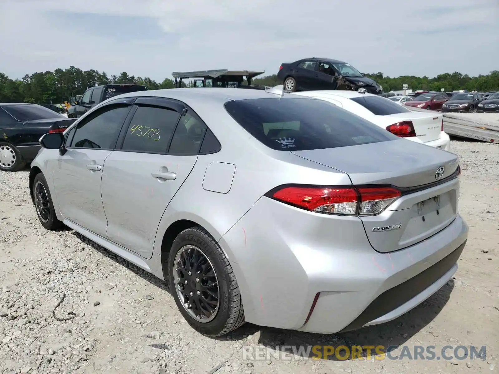 3 Photograph of a damaged car JTDEPRAE5LJ071368 TOYOTA COROLLA 2020