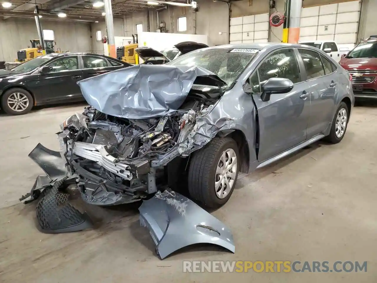 2 Photograph of a damaged car JTDEPRAE5LJ072519 TOYOTA COROLLA 2020