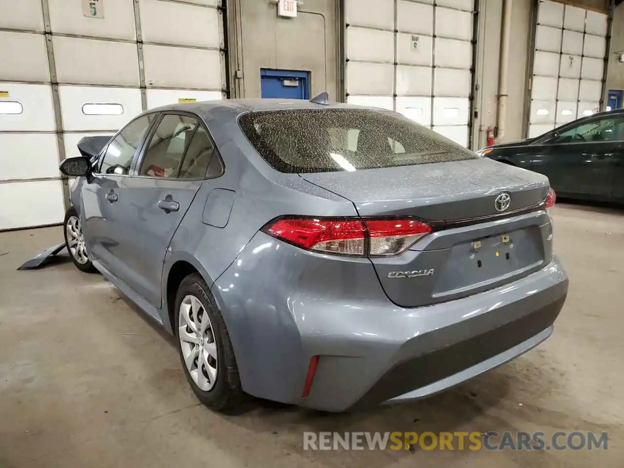 3 Photograph of a damaged car JTDEPRAE5LJ072519 TOYOTA COROLLA 2020