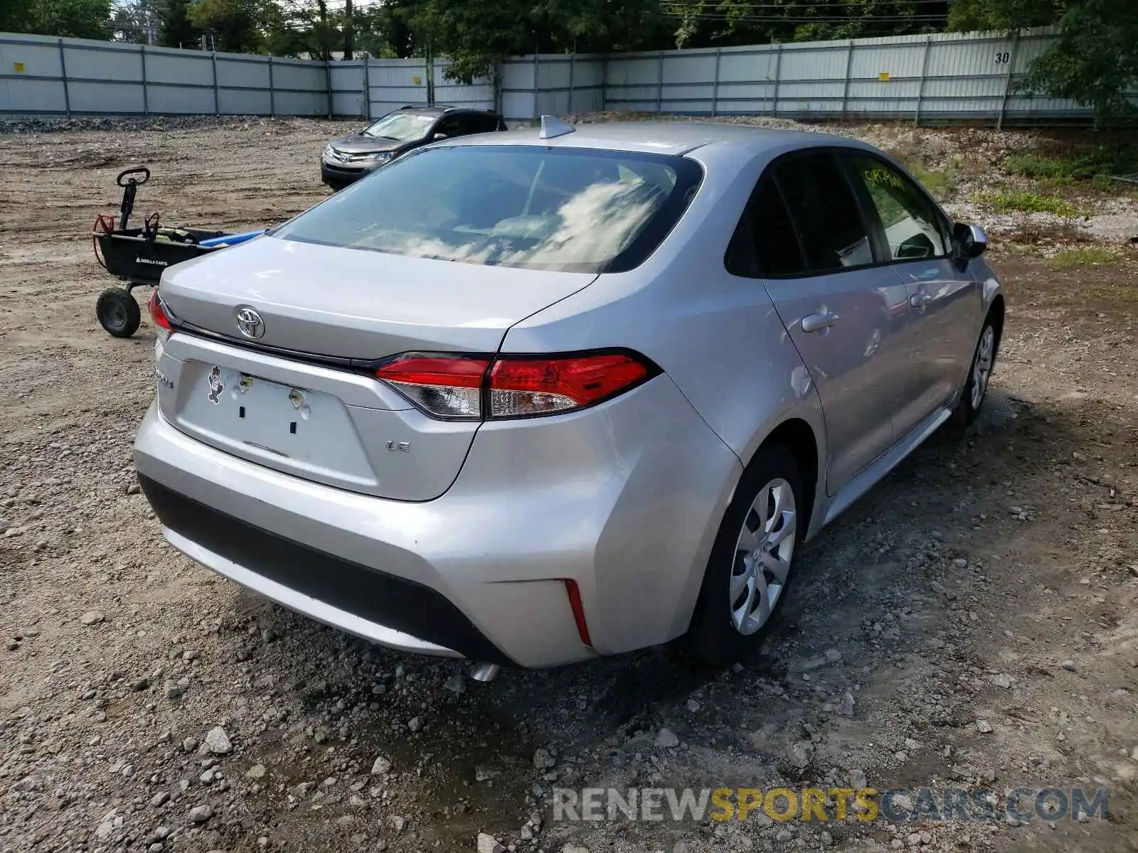 4 Photograph of a damaged car JTDEPRAE5LJ073105 TOYOTA COROLLA 2020