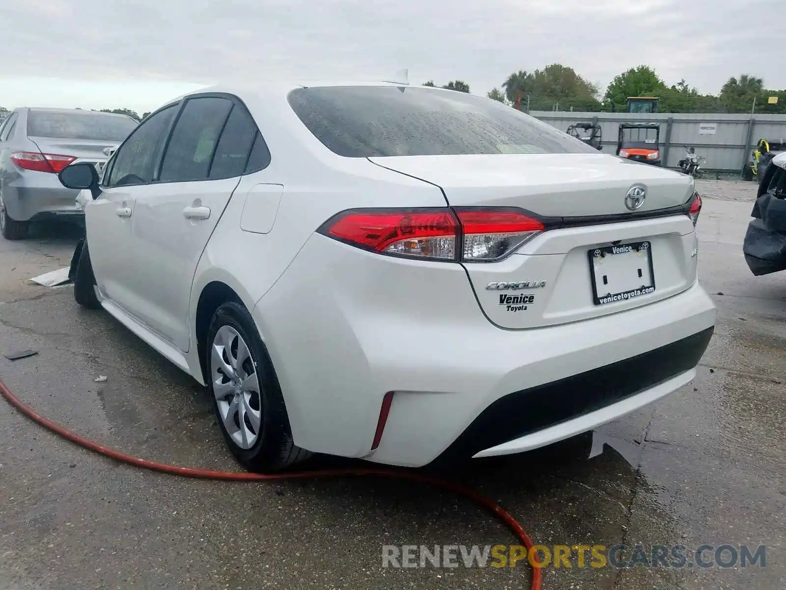 3 Photograph of a damaged car JTDEPRAE5LJ074979 TOYOTA COROLLA 2020