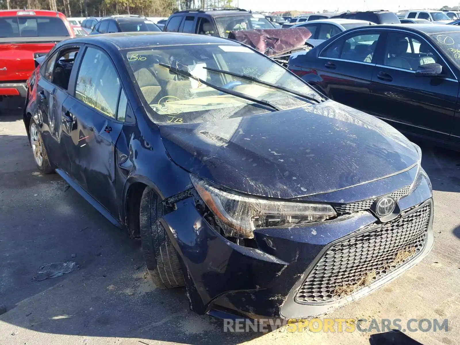 1 Photograph of a damaged car JTDEPRAE5LJ075145 TOYOTA COROLLA 2020