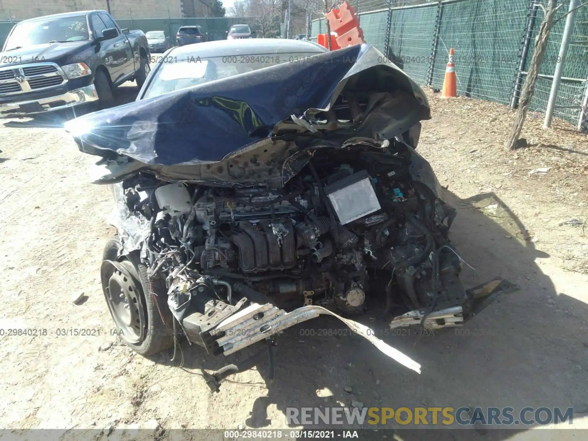 6 Photograph of a damaged car JTDEPRAE5LJ076635 TOYOTA COROLLA 2020