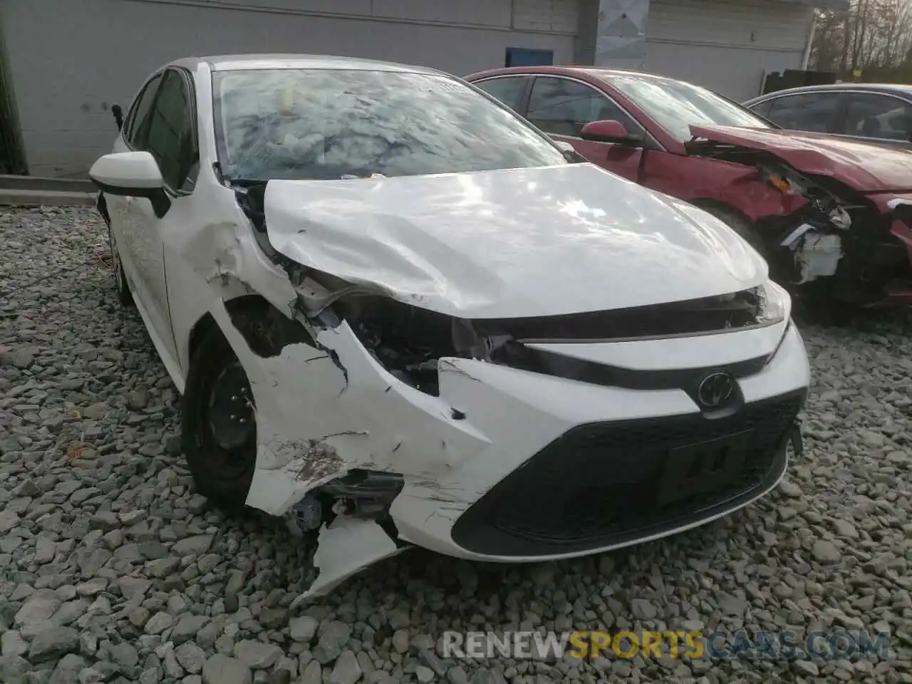 1 Photograph of a damaged car JTDEPRAE5LJ077932 TOYOTA COROLLA 2020