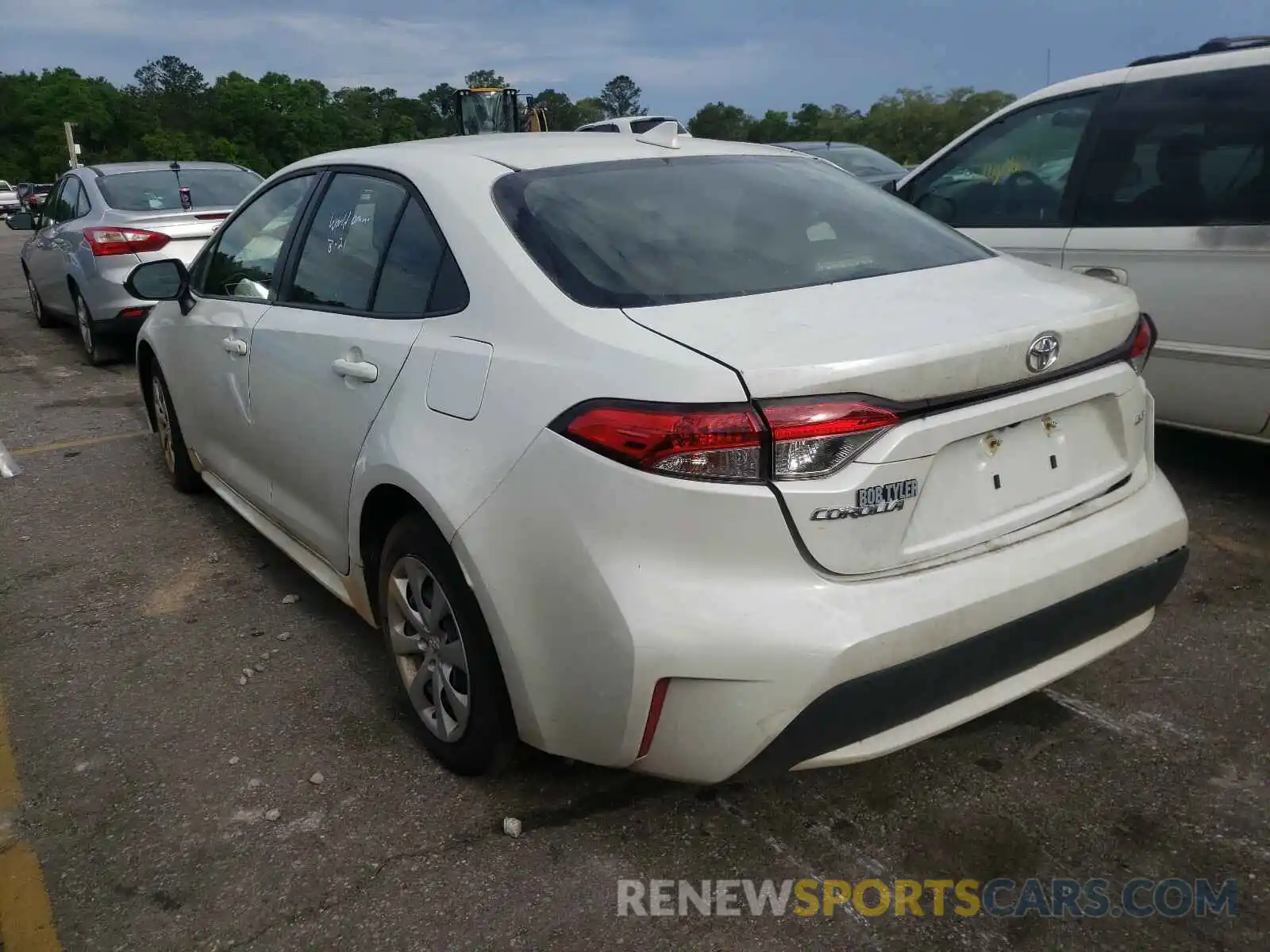 3 Photograph of a damaged car JTDEPRAE5LJ077963 TOYOTA COROLLA 2020