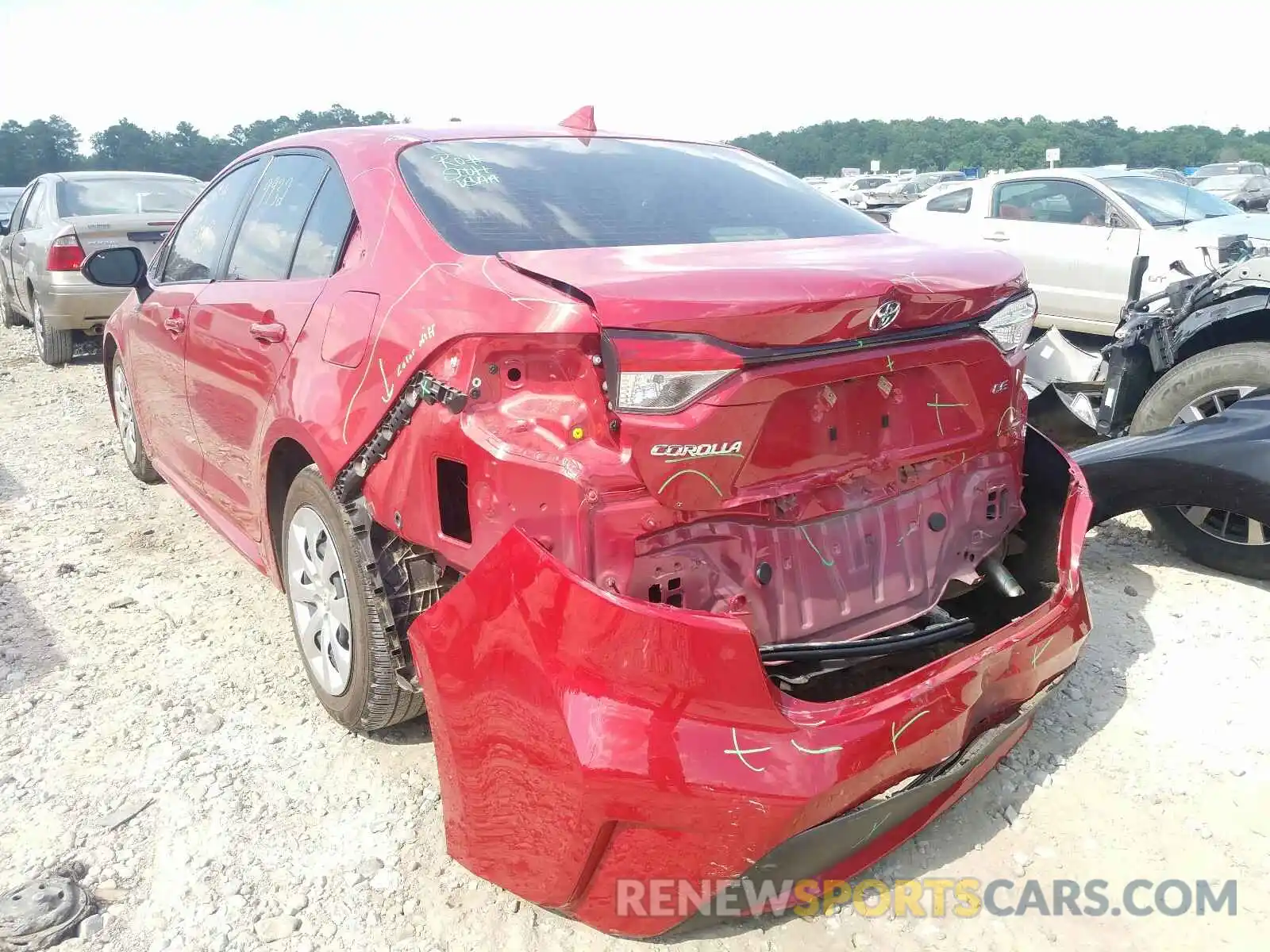 3 Photograph of a damaged car JTDEPRAE5LJ078014 TOYOTA COROLLA 2020