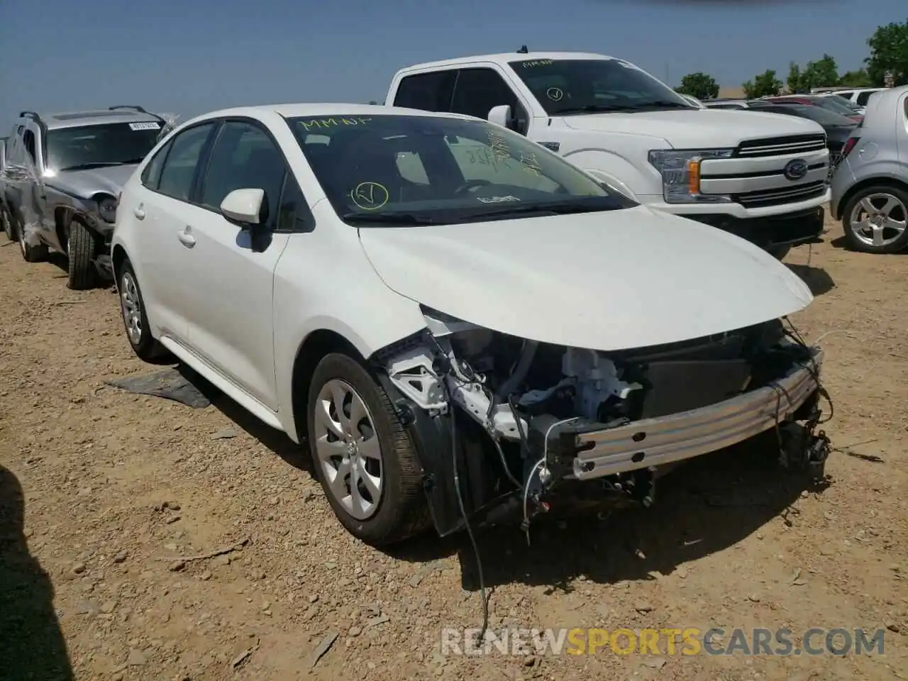 1 Photograph of a damaged car JTDEPRAE5LJ078028 TOYOTA COROLLA 2020