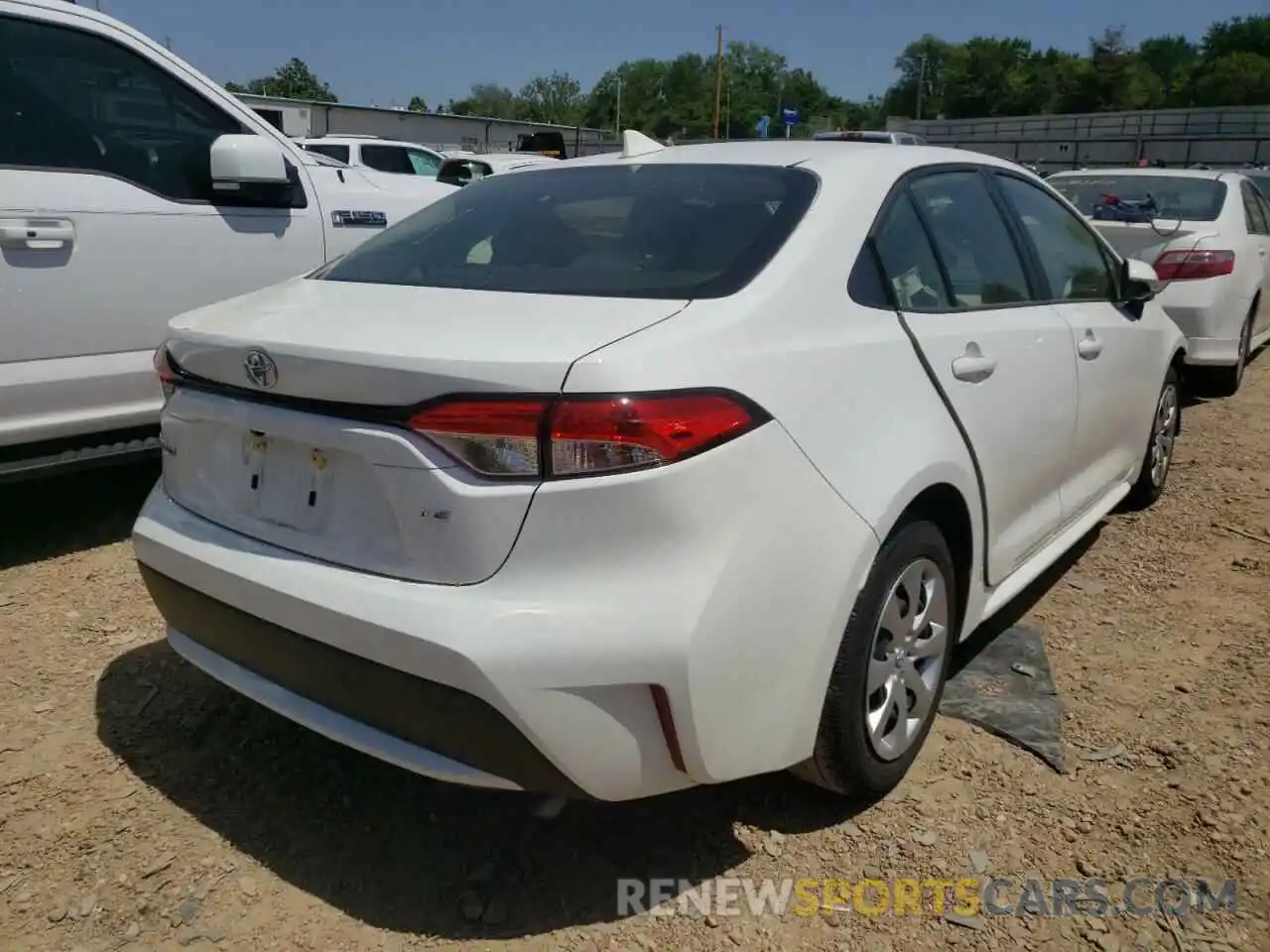 4 Photograph of a damaged car JTDEPRAE5LJ078028 TOYOTA COROLLA 2020