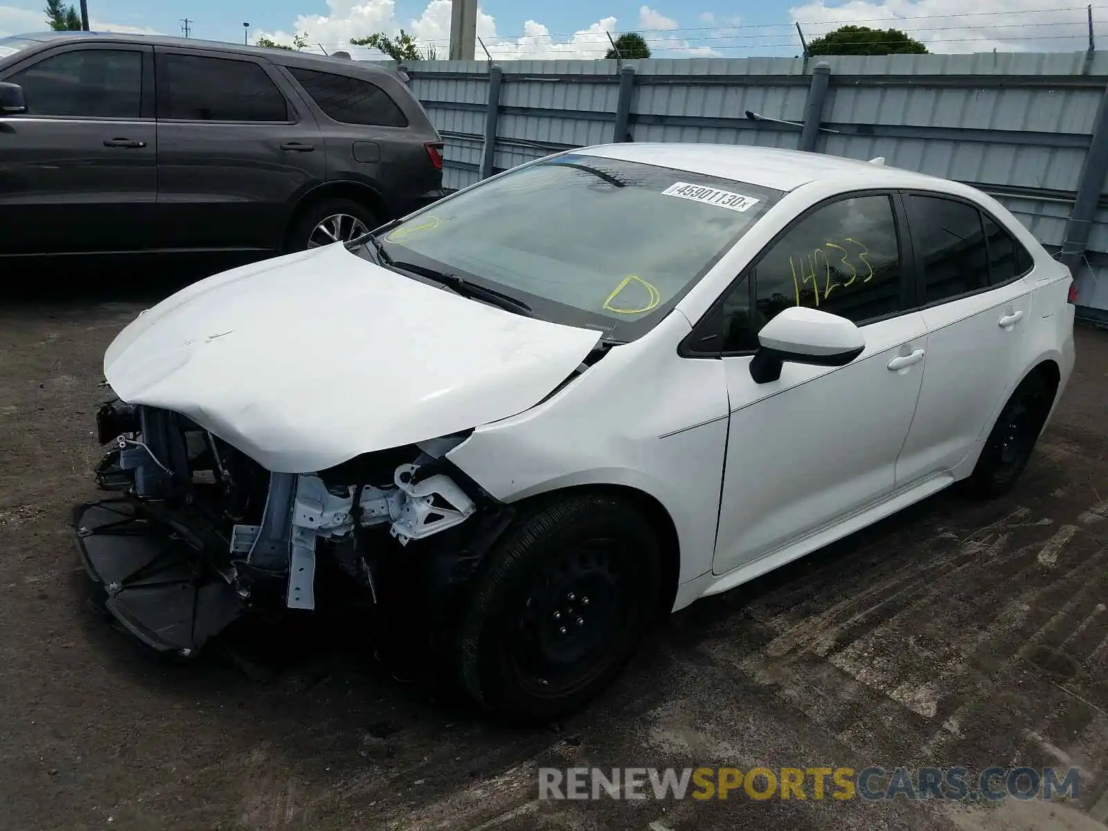 2 Photograph of a damaged car JTDEPRAE5LJ079356 TOYOTA COROLLA 2020