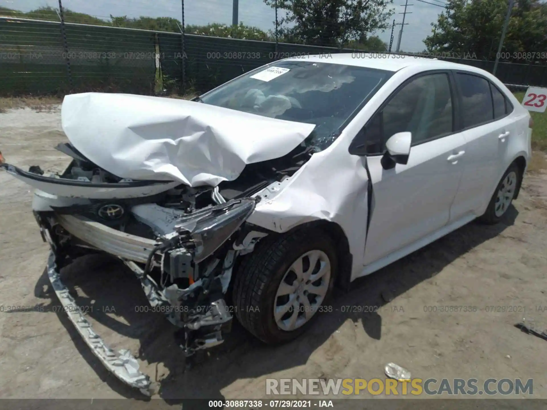 2 Photograph of a damaged car JTDEPRAE5LJ080278 TOYOTA COROLLA 2020