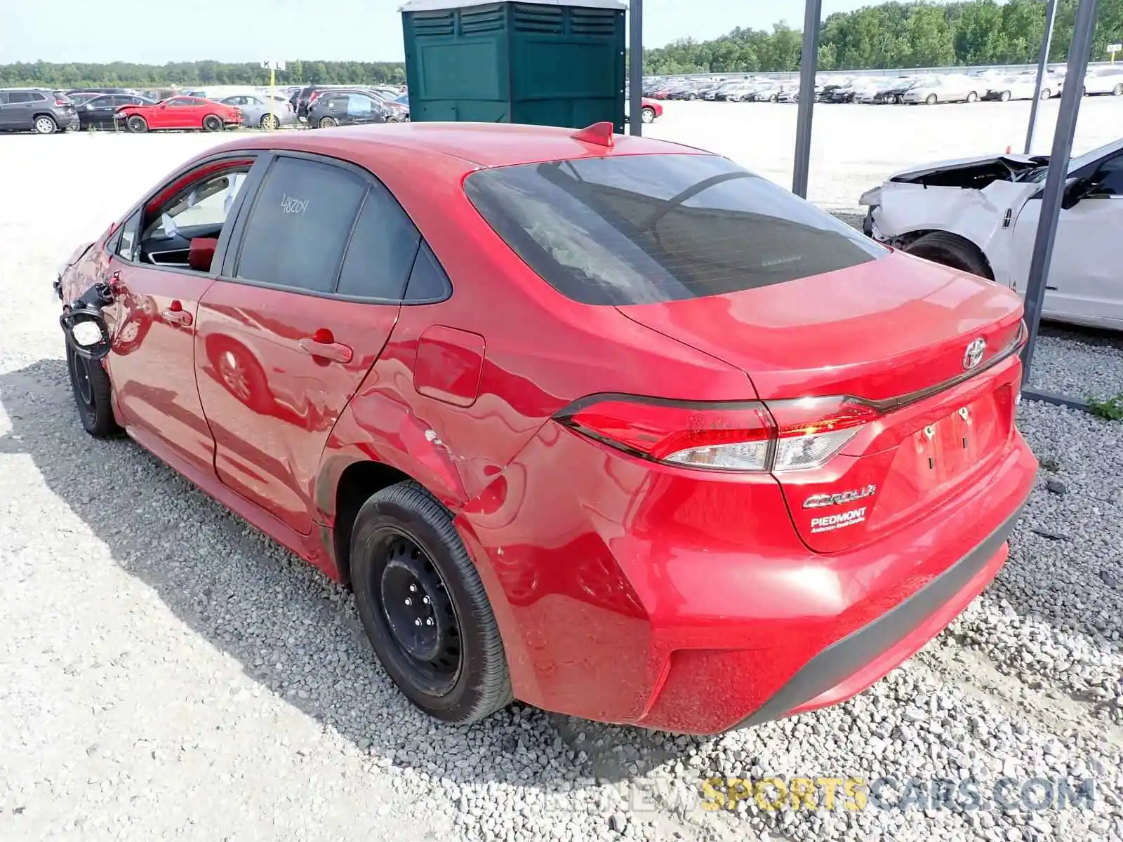 3 Photograph of a damaged car JTDEPRAE5LJ080510 TOYOTA COROLLA 2020