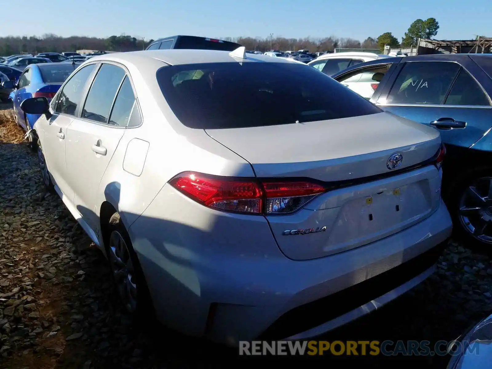 3 Photograph of a damaged car JTDEPRAE5LJ080619 TOYOTA COROLLA 2020