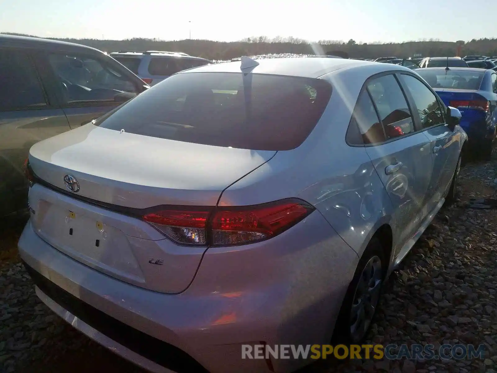 4 Photograph of a damaged car JTDEPRAE5LJ080619 TOYOTA COROLLA 2020